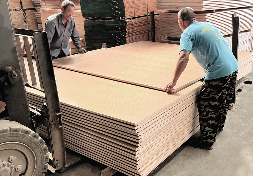 Plywood shipping container floorboard – Keruing/Apitong hardwood